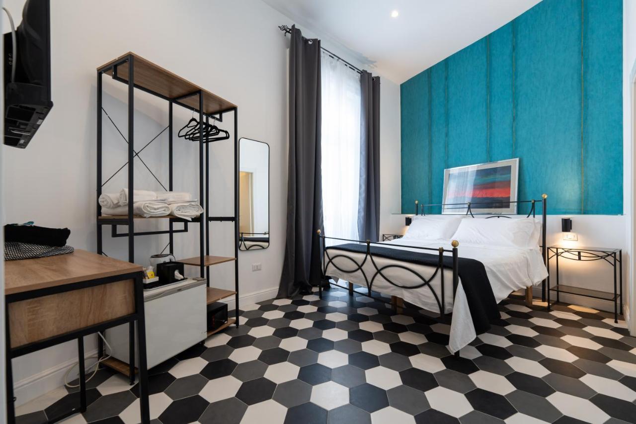 Al 4 Piano Bed and Breakfast Napels Buitenkant foto